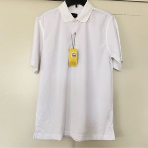 Play Dry® Performance Mesh Polo. NWT
EASY CARE
UV PROTECTION